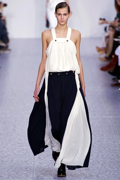 Look 36